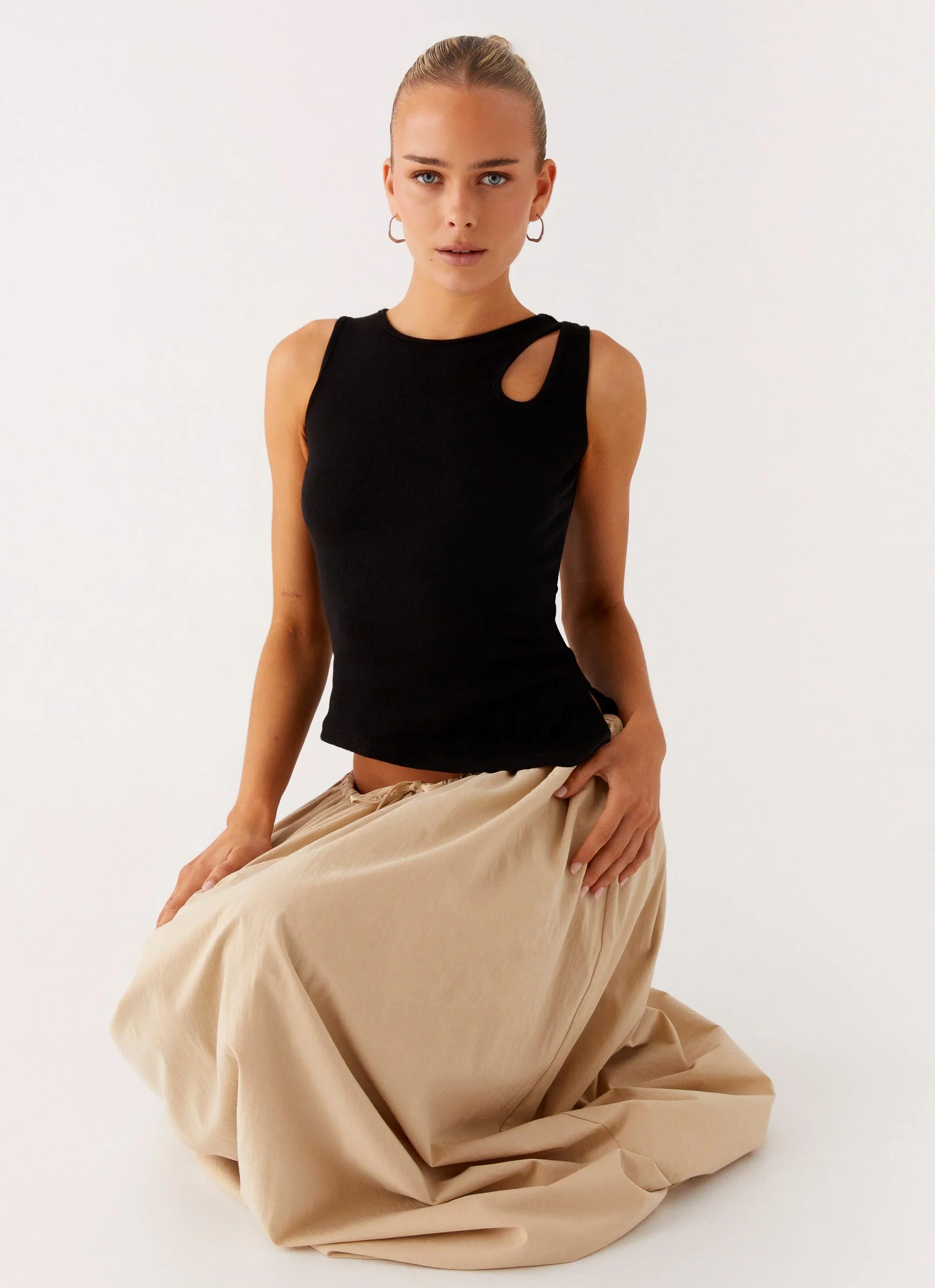 Zayne Tank Top - Black