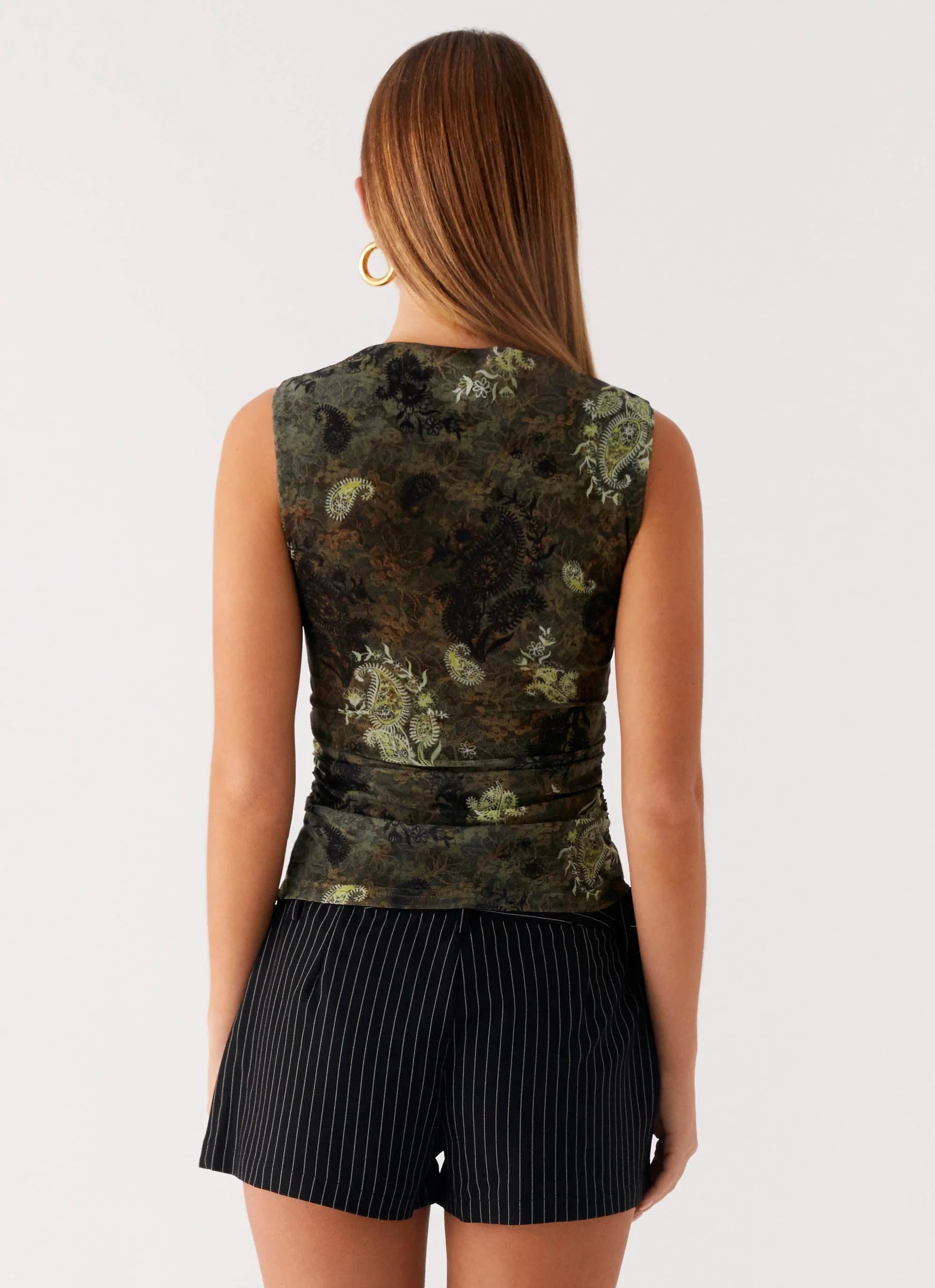 Reyka Suiting Shorts - Black